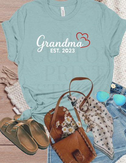Customizable Grandma T-Shirt – Personalized Birthday Gift | Comfortable Cotton Tee